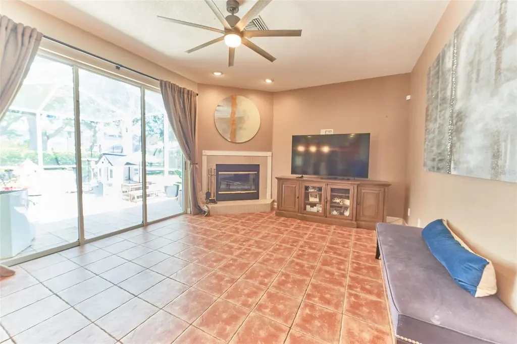 9302 Heritage Oak Court Tampa FL 33647