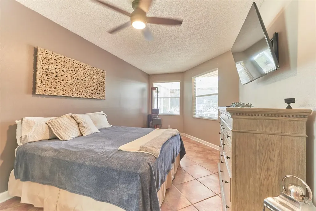 9302 Heritage Oak Court Tampa FL 33647