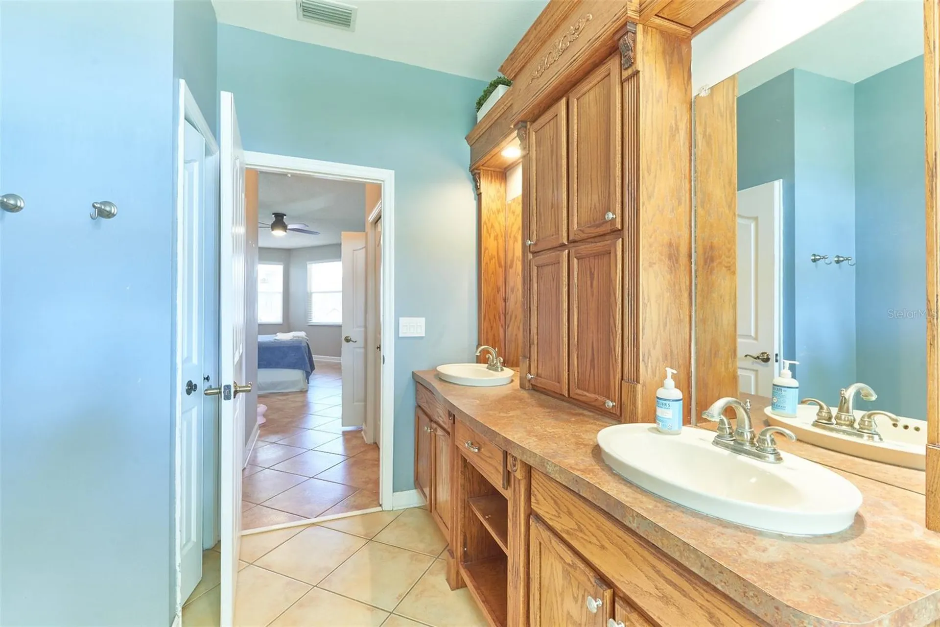 9302 Heritage Oak Court Tampa FL 33647