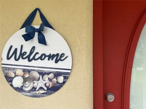 5106 104th Street N St Petersburg FL 33708