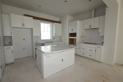 474 31st Way N St Petersburg FL 33713