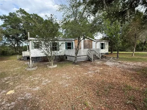 18710 SE 61st Street Road Ocklawaha FL 32179