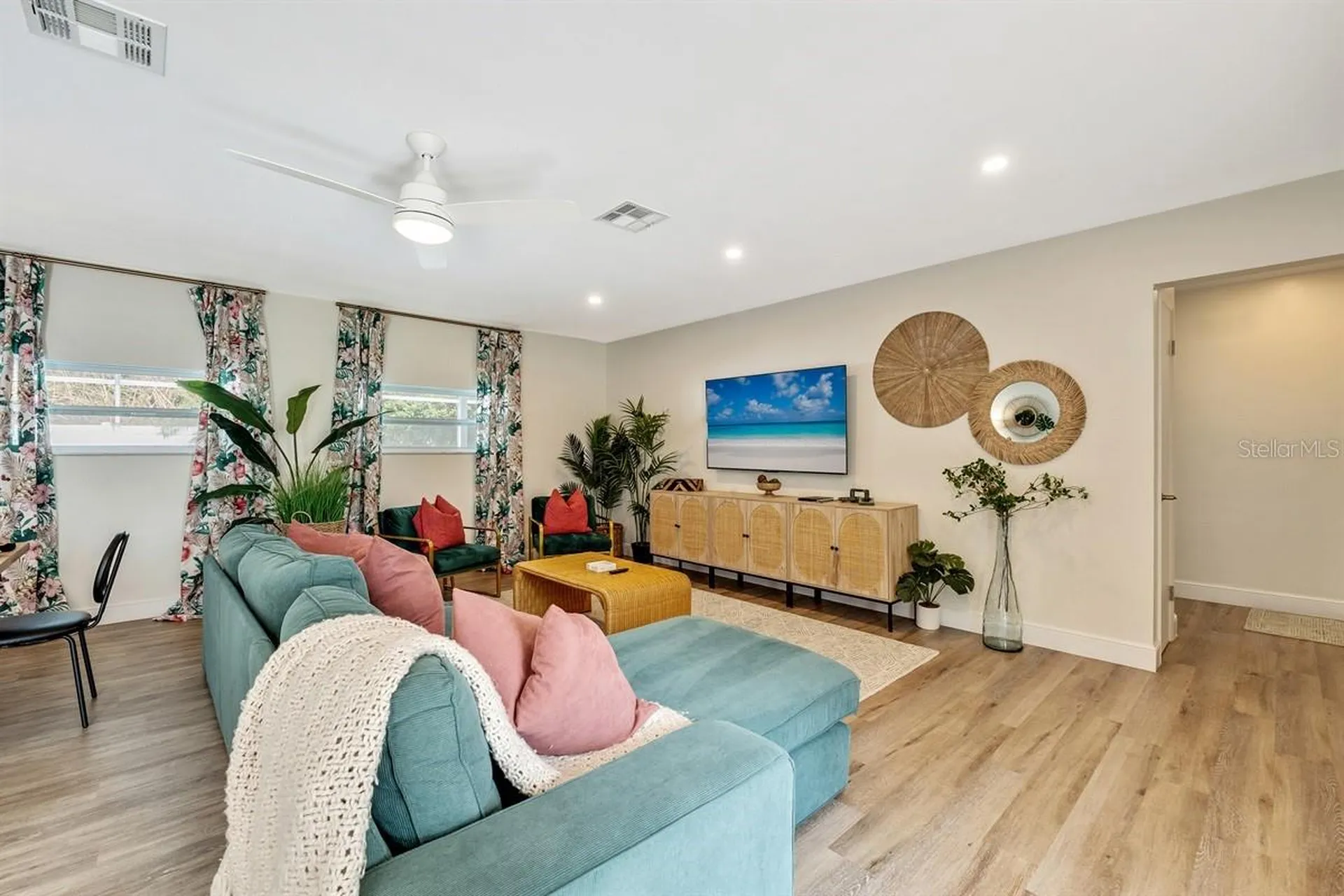 1720 Penny Lane Clearwater FL 33756