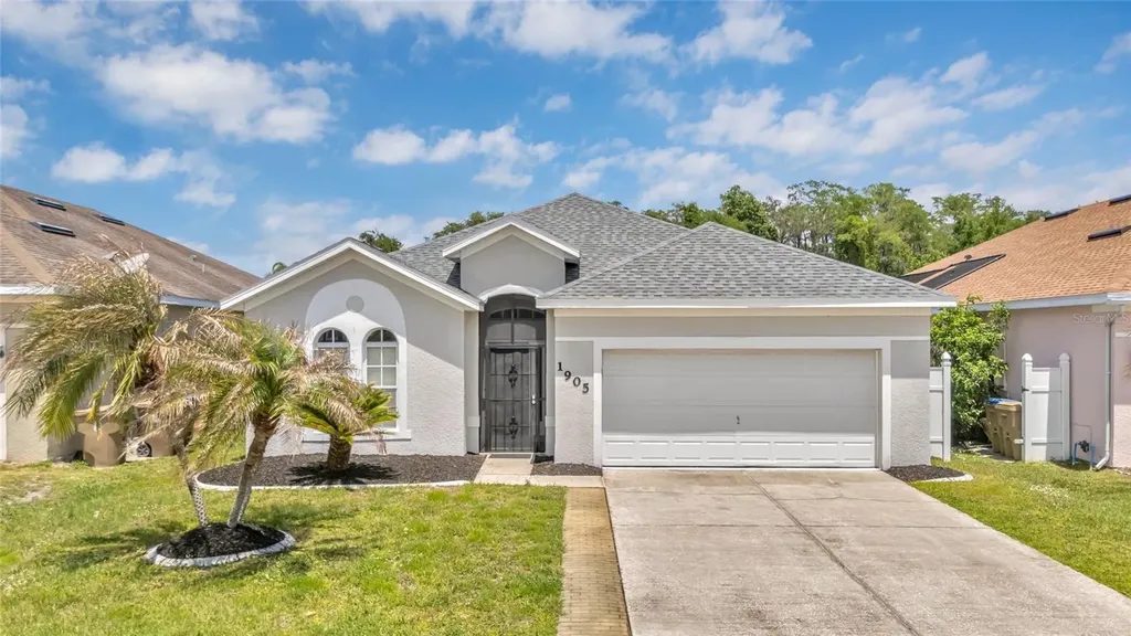 1905 Magical Lane Kissimmee FL 34744