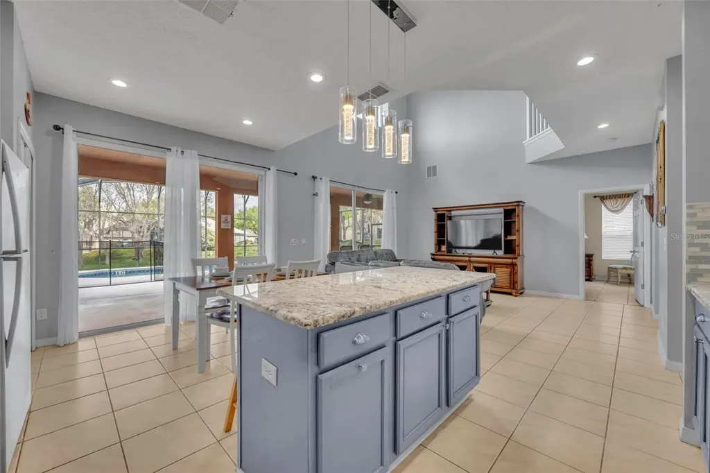 2737 Lido Key Drive Kissimmee FL 34747