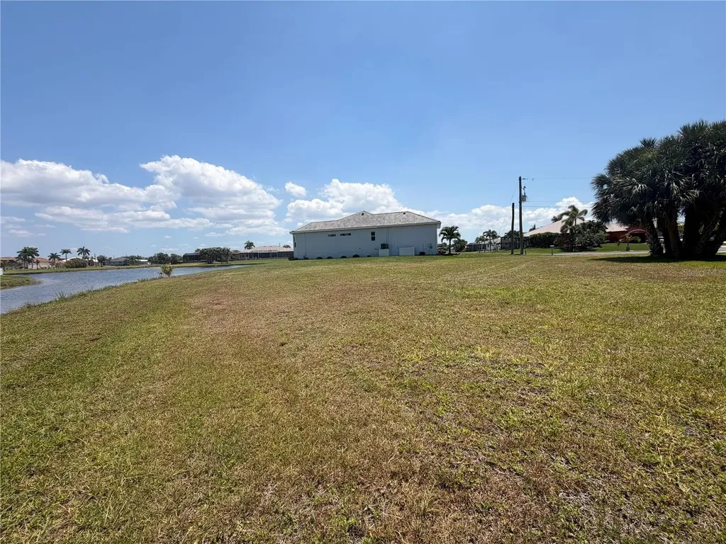 16201 Cayman Lane Punta Gorda FL 33955