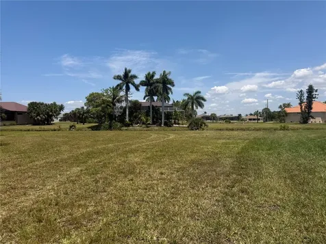 16201 Cayman Lane Punta Gorda FL 33955