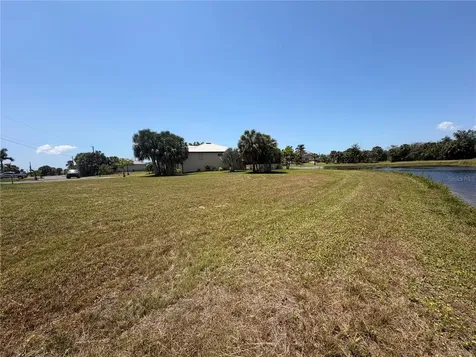 16201 Cayman Lane Punta Gorda FL 33955