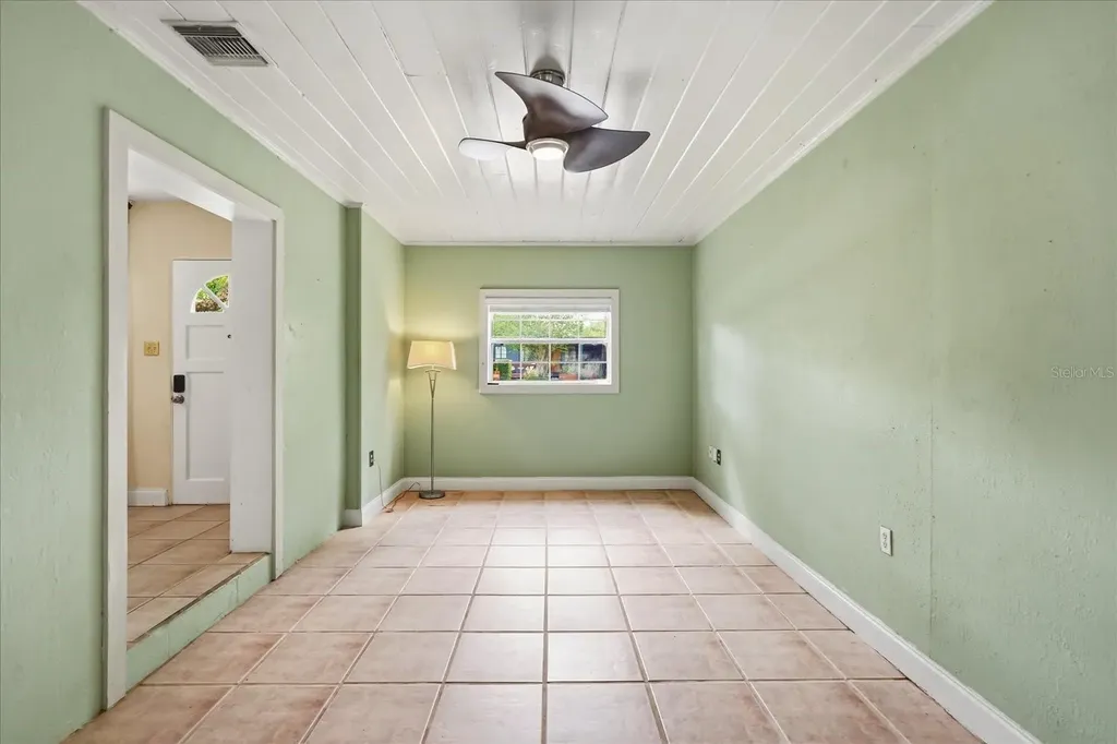 2515 Laura Place Orlando FL 32803