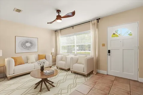 2515 Laura Place Orlando FL 32803