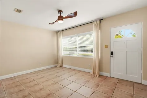 2515 Laura Place Orlando FL 32803