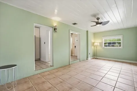2515 Laura Place Orlando FL 32803