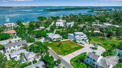 610 Hibiscus Way Longboat Key FL 34228