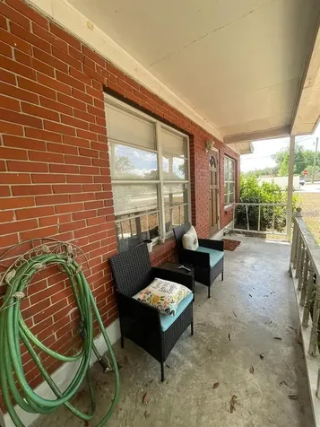 11707 North Drive Tampa FL 33617