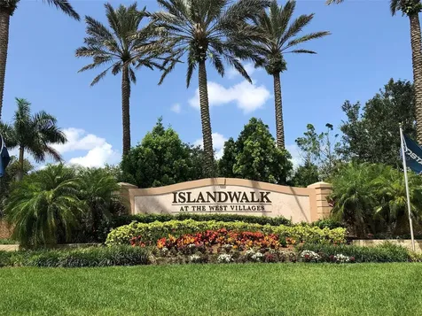 13861 Neviano Street Venice FL 34293