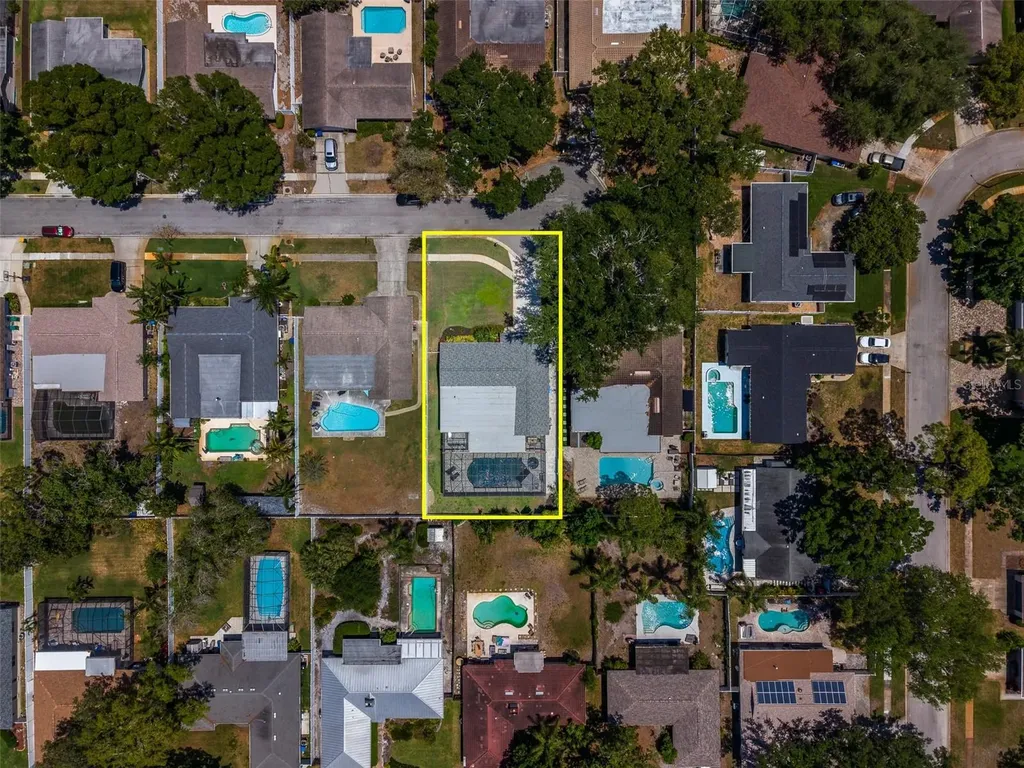 9628 122nd Way Seminole FL 33772