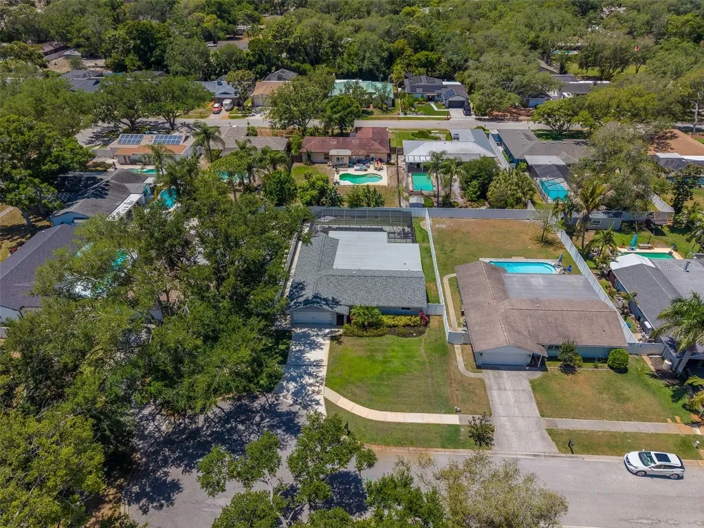 9628 122nd Way Seminole FL 33772