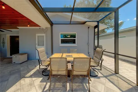 9628 122nd Way Seminole FL 33772