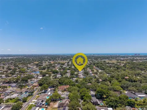 9628 122nd Way Seminole FL 33772