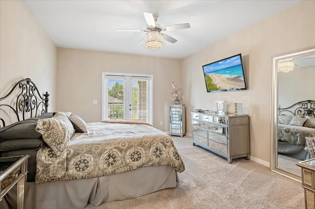 9085 Luna Lane Sarasota FL 34241