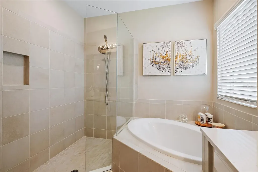 9085 Luna Lane Sarasota FL 34241
