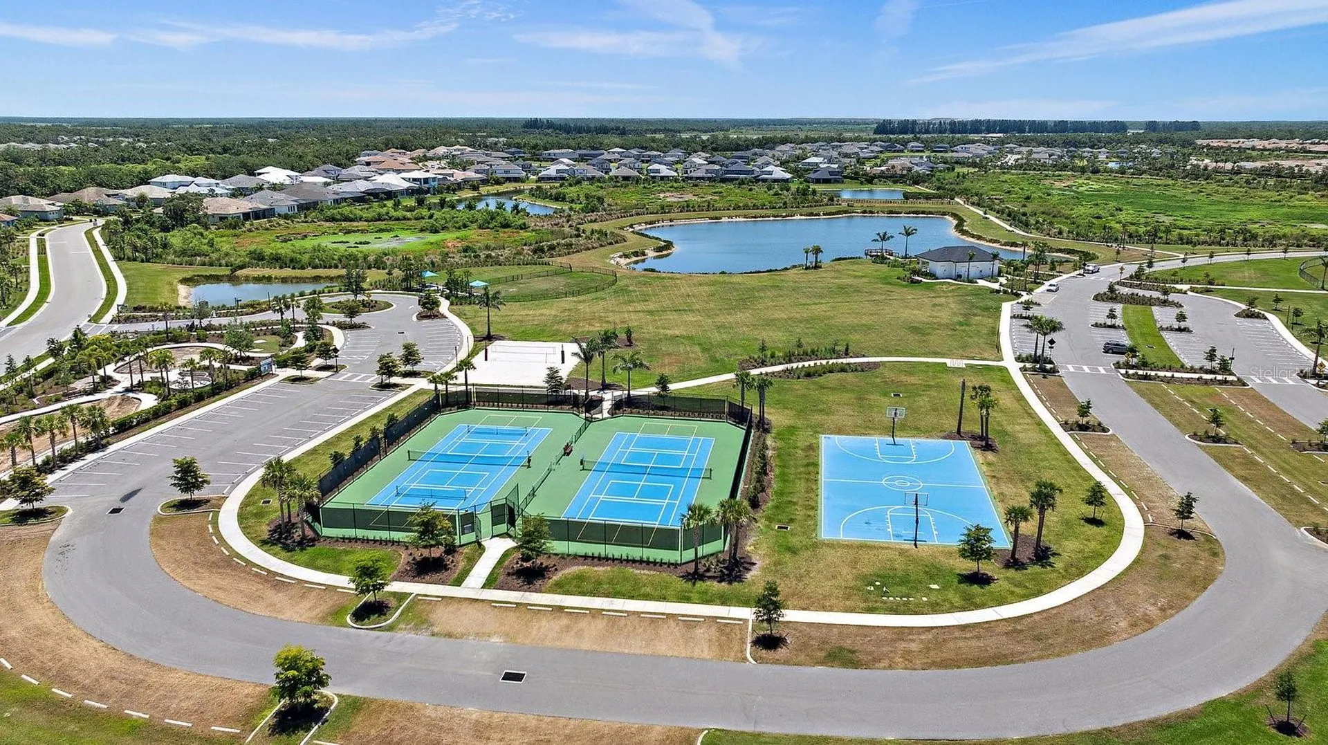 9085 Luna Lane Sarasota FL 34241