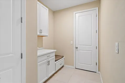 9085 Luna Lane Sarasota FL 34241