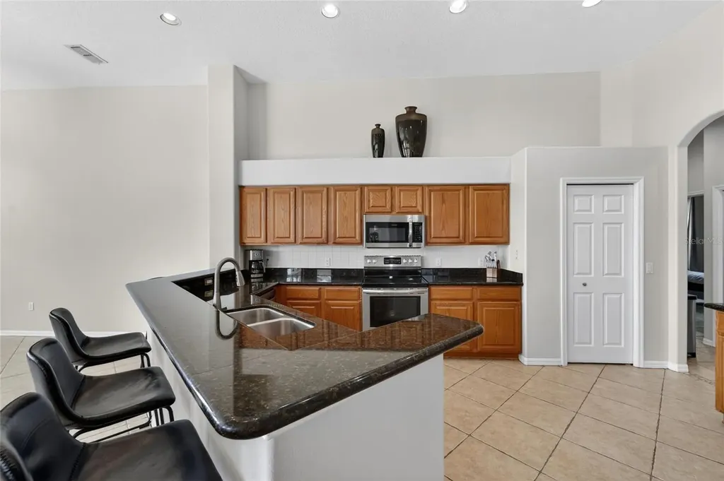5218 Twin Creeks Drive Valrico FL 33596