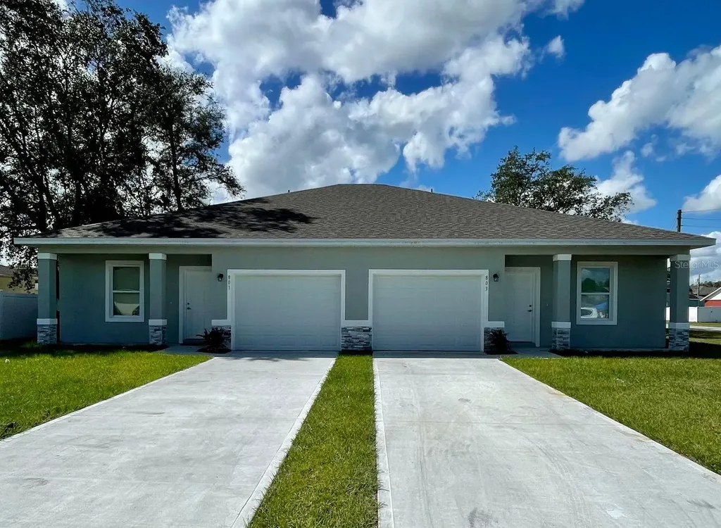 407 Bedlington Court Kissimmee FL 34758