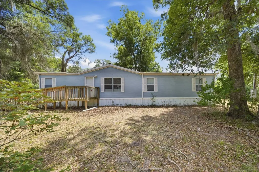 3290 NE 161st Street Citra FL 32113