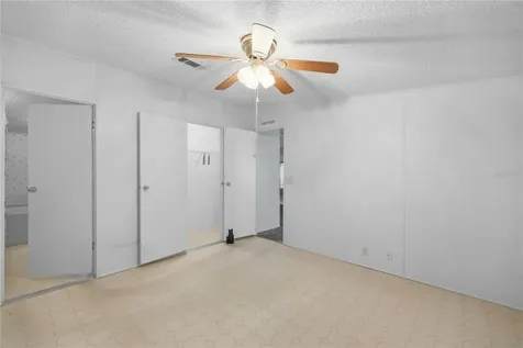 3290 NE 161st Street Citra FL 32113