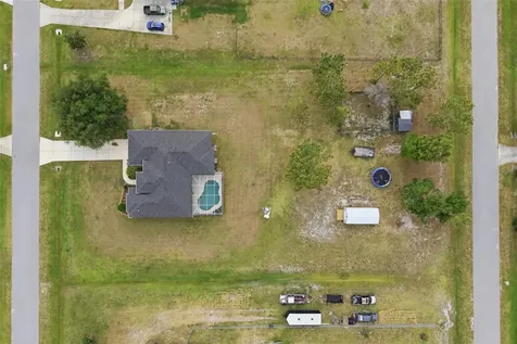 26117 82nd Avenue E Myakka City FL 34251