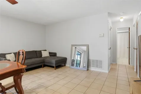 1525 Jaguar Circle Apopka FL 32712