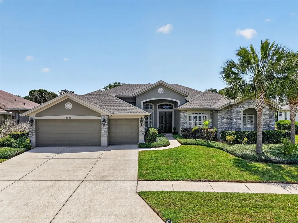 9096 Laurel Ridge Drive Mount Dora FL 32757