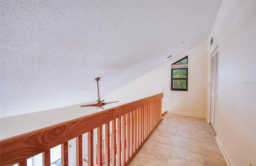 6305 Pelican Creek Crossing St Petersburg FL 33707