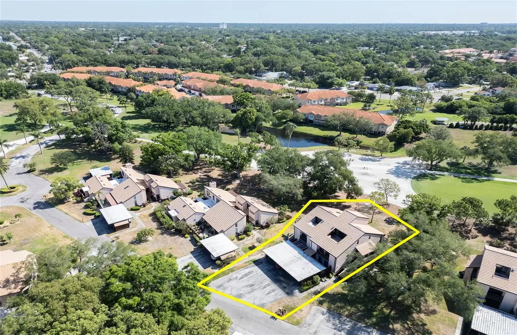 6305 Pelican Creek Crossing St Petersburg FL 33707