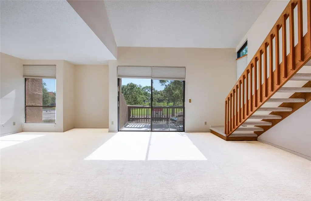 6305 Pelican Creek Crossing St Petersburg FL 33707