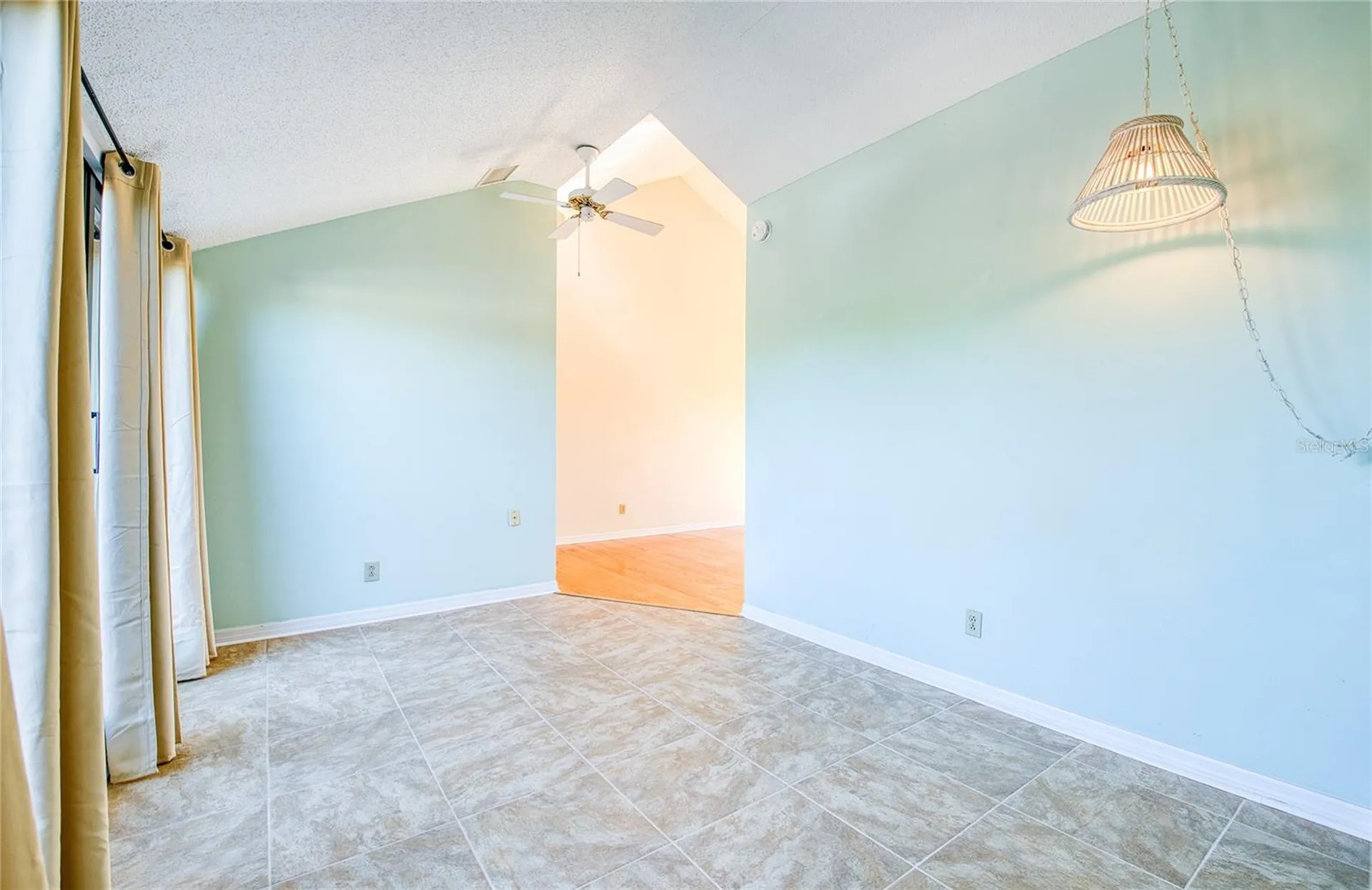 6305 Pelican Creek Crossing St Petersburg FL 33707
