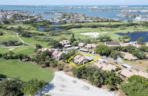 6305 Pelican Creek Crossing St Petersburg FL 33707