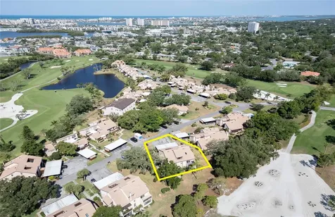 6305 Pelican Creek Crossing St Petersburg FL 33707
