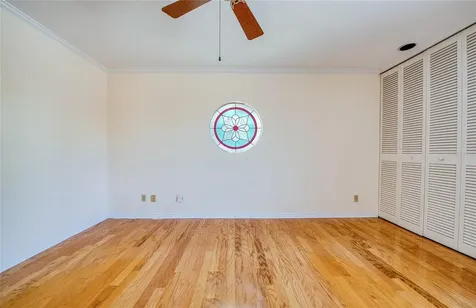 6305 Pelican Creek Crossing St Petersburg FL 33707
