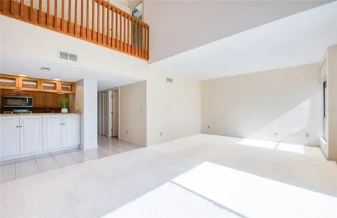 6305 Pelican Creek Crossing St Petersburg FL 33707