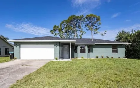 1020 Lee Avenue NW Palm Bay FL 32907