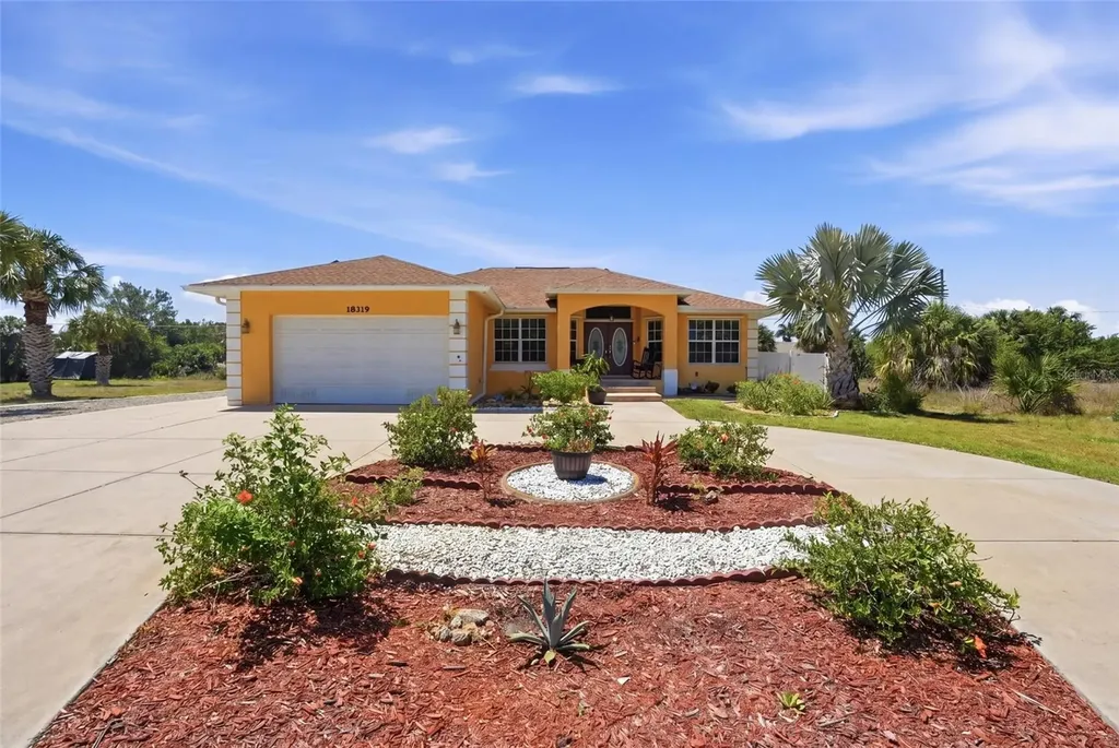 18319 Arapahoe Circle Port Charlotte FL 33948