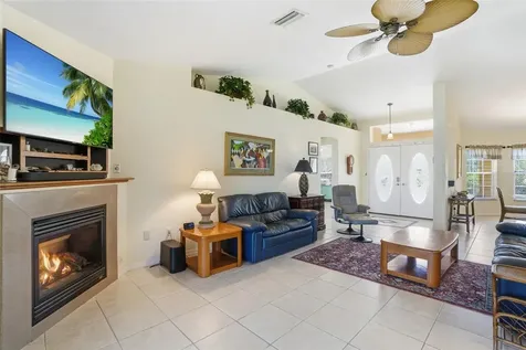 18319 Arapahoe Circle Port Charlotte FL 33948