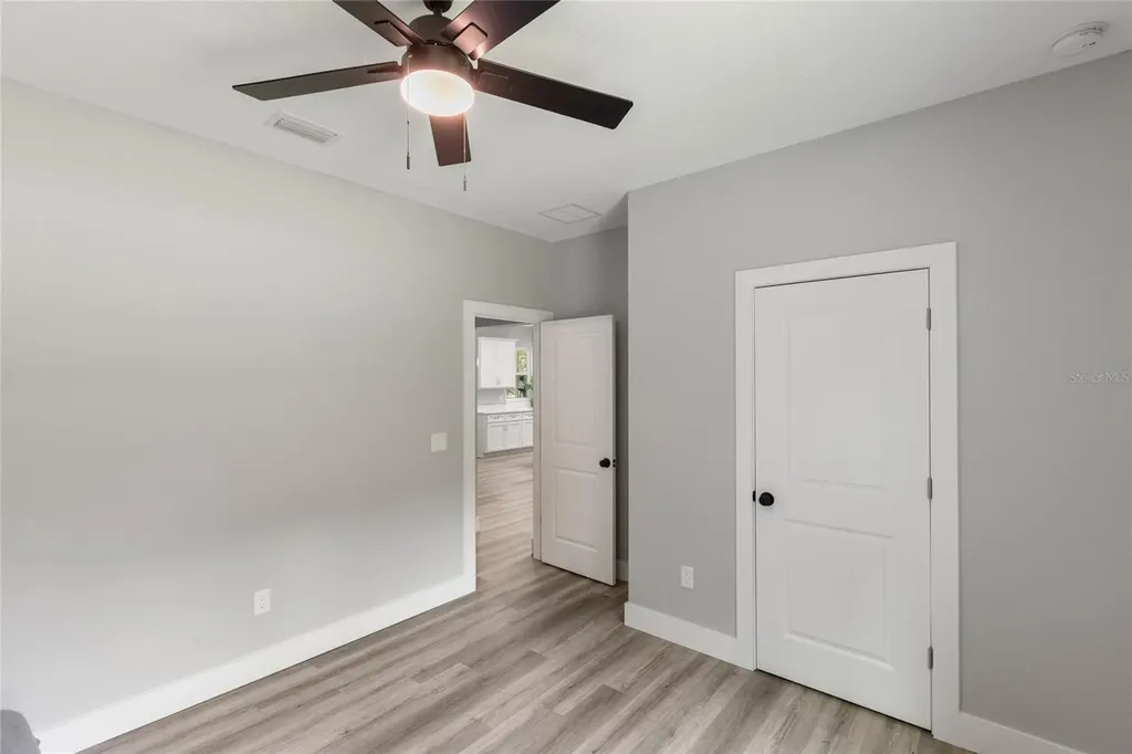 207 N Palmetto Avenue Florahome FL 32140