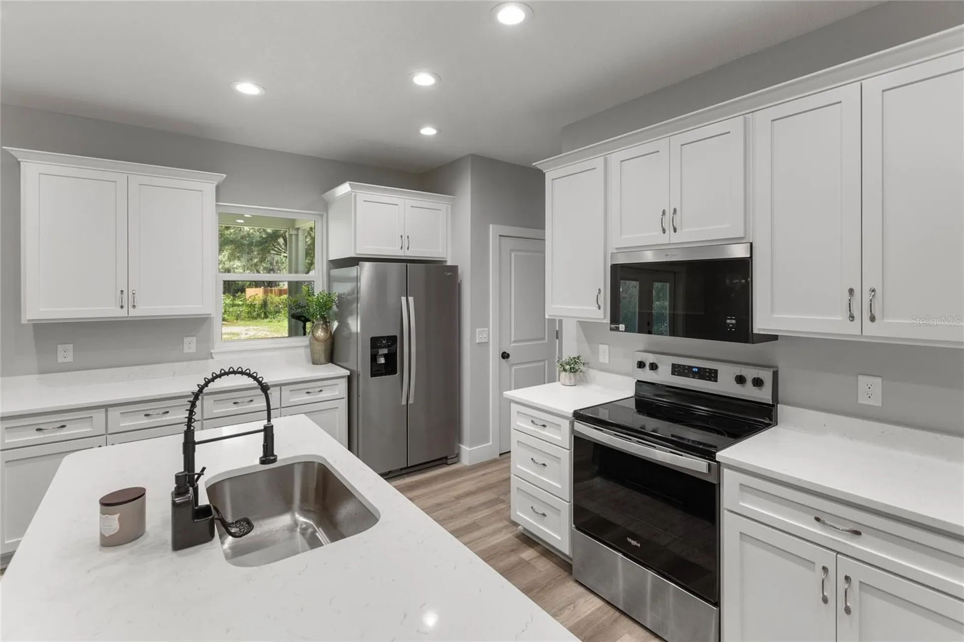 207 N Palmetto Avenue Florahome FL 32140