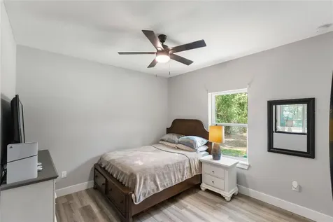 207 N Palmetto Avenue Florahome FL 32140