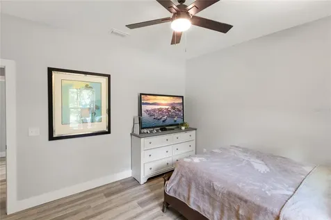 207 N Palmetto Avenue Florahome FL 32140