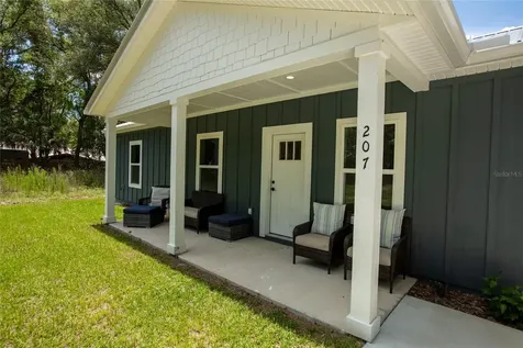 207 N Palmetto Avenue Florahome FL 32140
